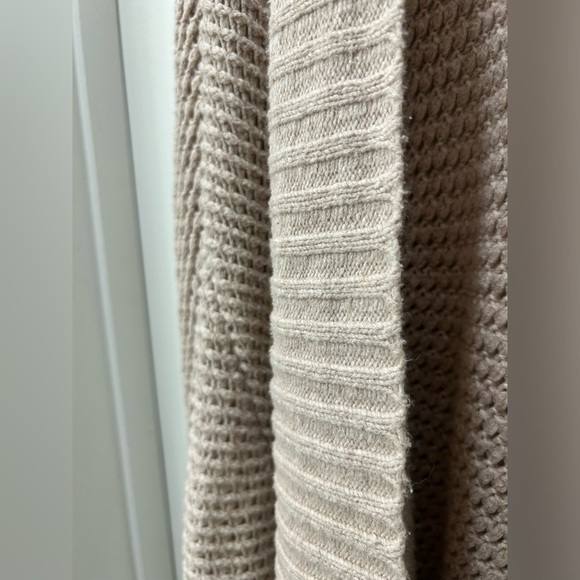 Eileen Fisher M Open Knit Oatmeal Cardigan Sweater Cozy Waterfall Style - Picture 9 of 9